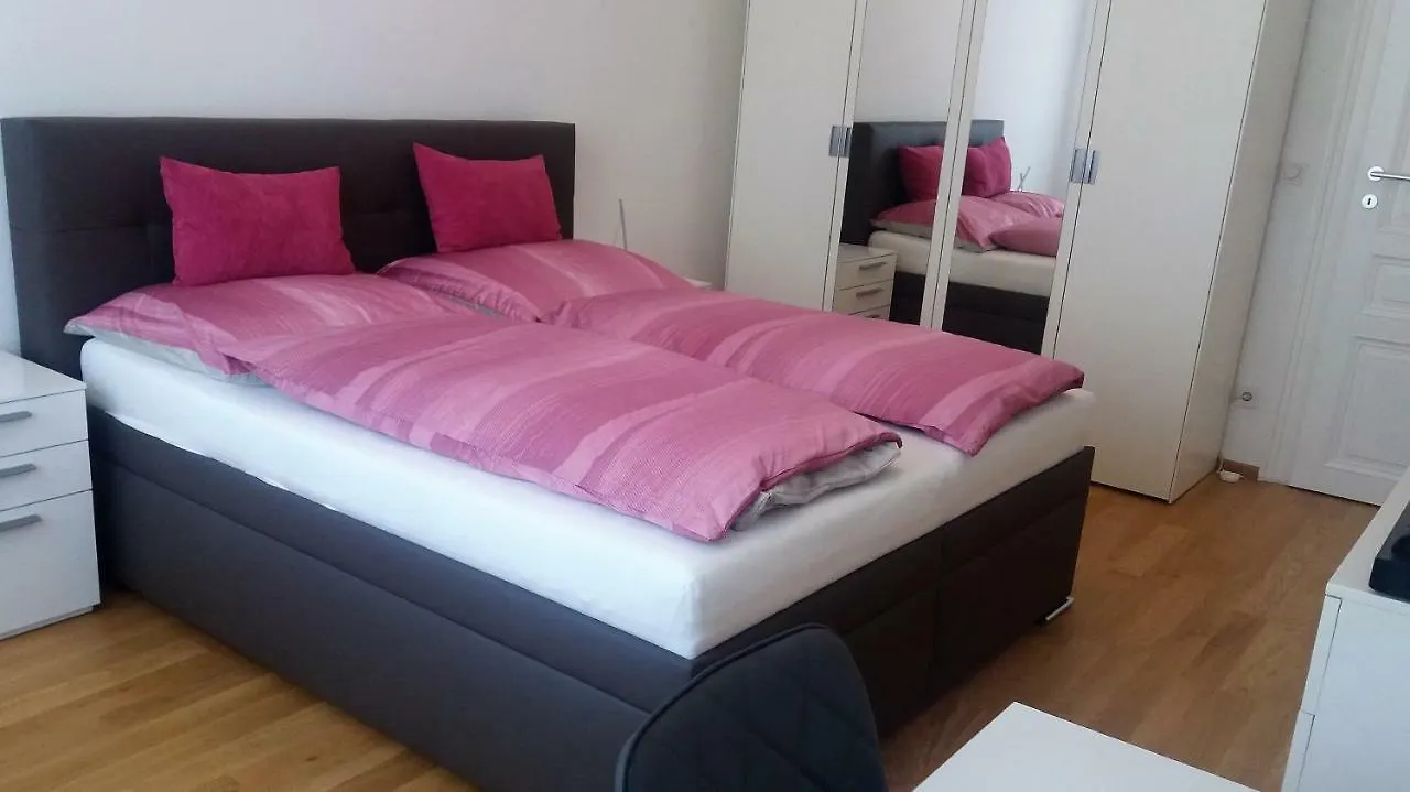 Apartament Kurzzeit-Apartment Nussdorf Wiedeń
